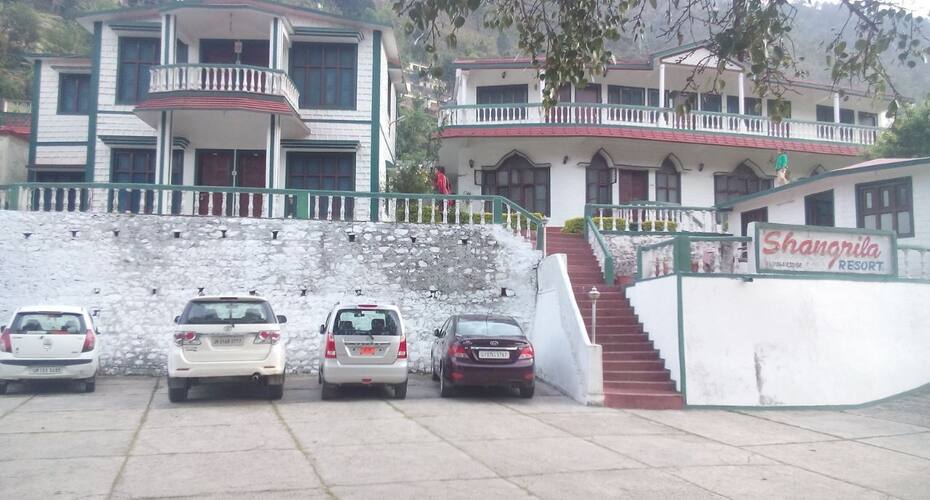 Hotel Shangrila Resort, Rudraprayag 2